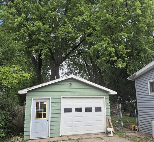 517 N Wisconsin STREET, Elkhorn, WI 53121