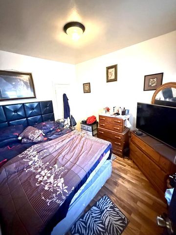 1225 W Madison STREET, Milwaukee, WI 53204