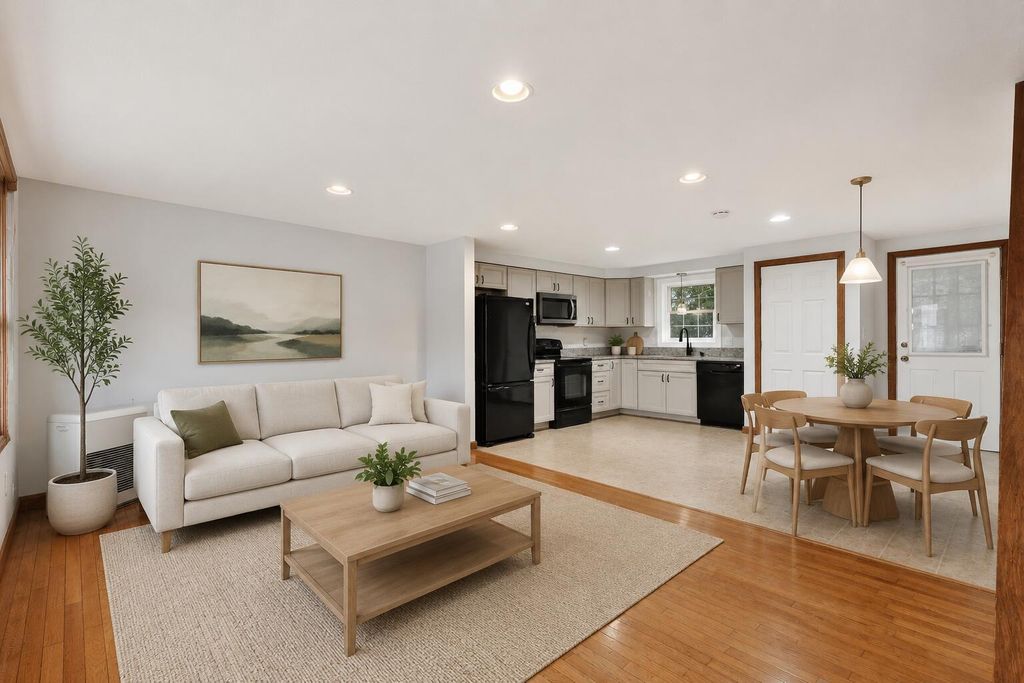 91 Western Avenue 3, Biddeford, ME 04005 — photo 3