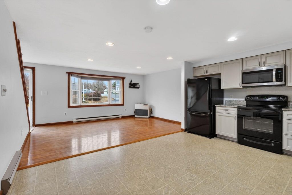 91 Western Avenue 3, Biddeford, ME 04005 — photo 5