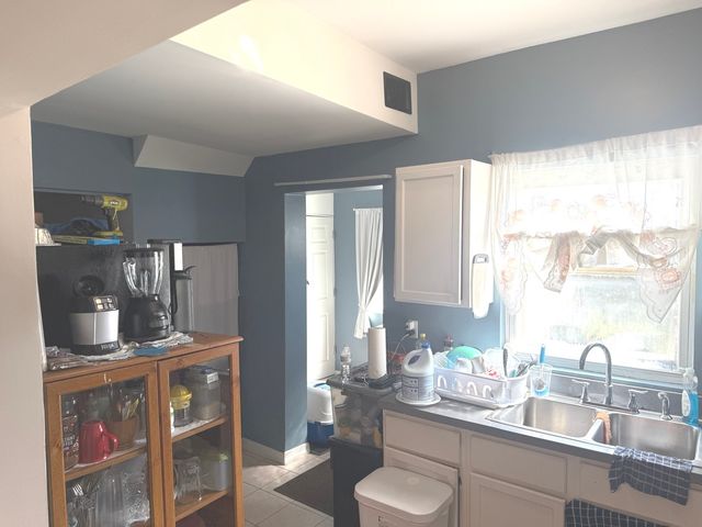 2747 S saint louis Avenue, Chicago, IL 60623