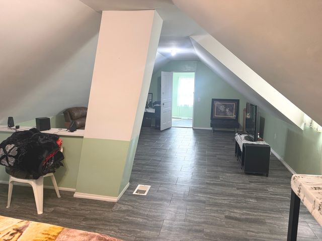 2747 S saint louis Avenue, Chicago, IL 60623