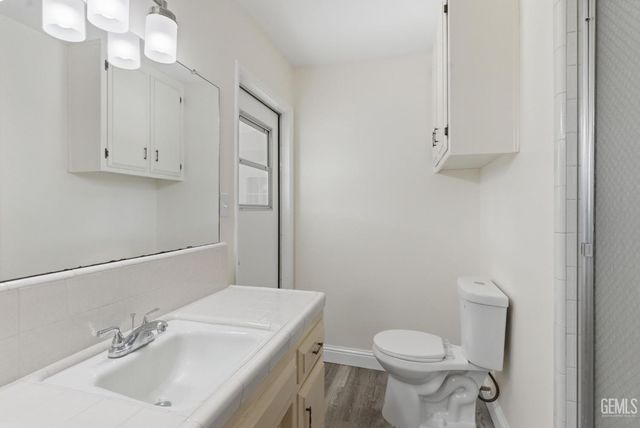 2101 Westminster Drive, Bakersfield, CA 93309