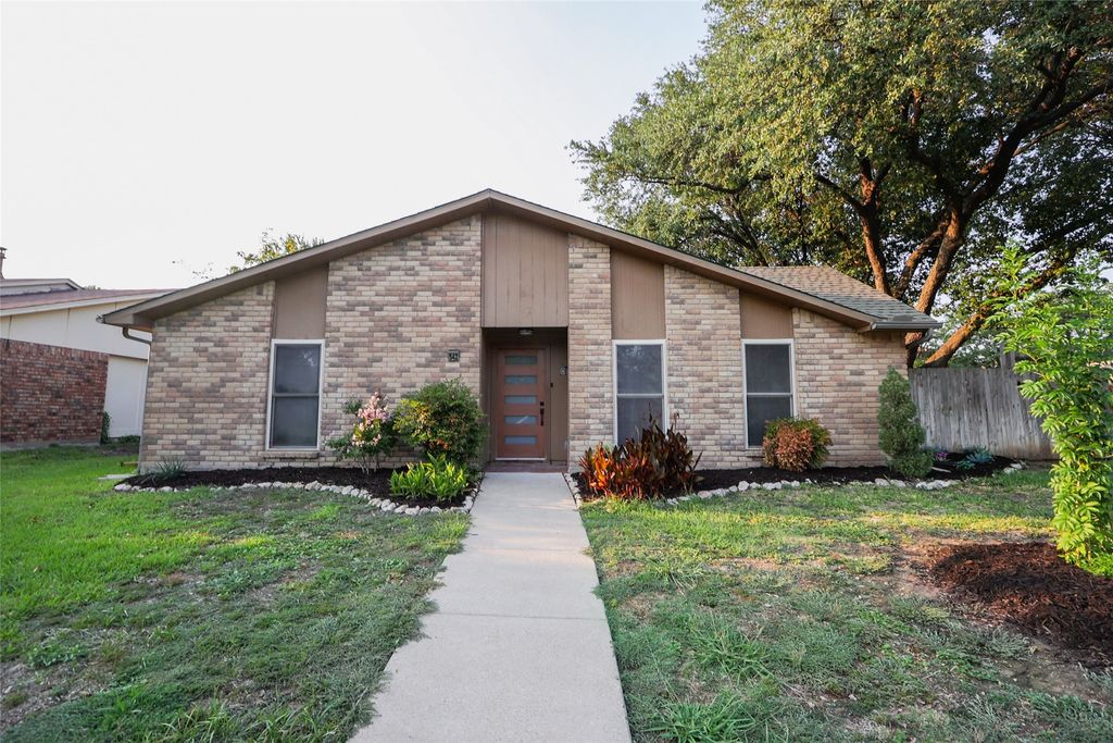 542 Shadowcrest Lane, Coppell, TX 75019