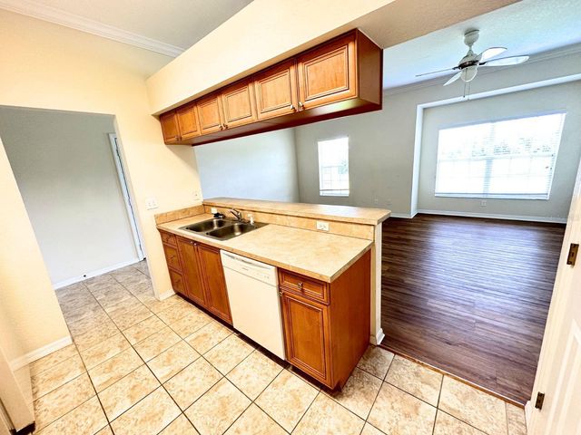 407 EAGLE POND DRIVE, Winter Haven, FL 33884