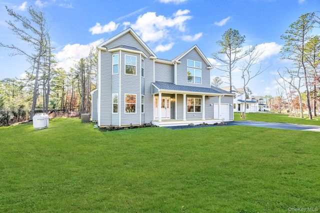 42 Judith Drive, Coram, NY 11727