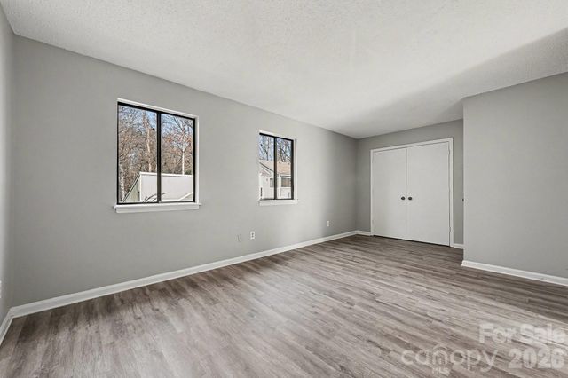 6134 Bent Tree Court, Charlotte, NC 28212