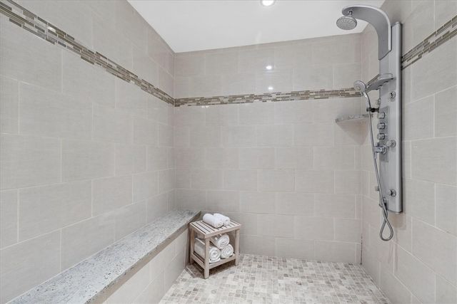 1822 HARCUM WAY 1, South Side, PA 15203