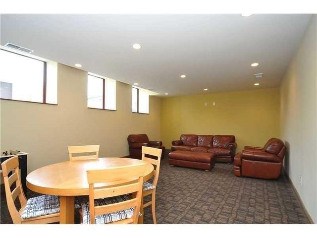 1822 HARCUM WAY 1, South Side, PA 15203