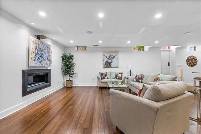 1822 HARCUM WAY 1, South Side, PA 15203