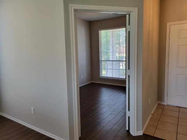 10973 Hawks Landing Road, Fort Worth, TX 76052