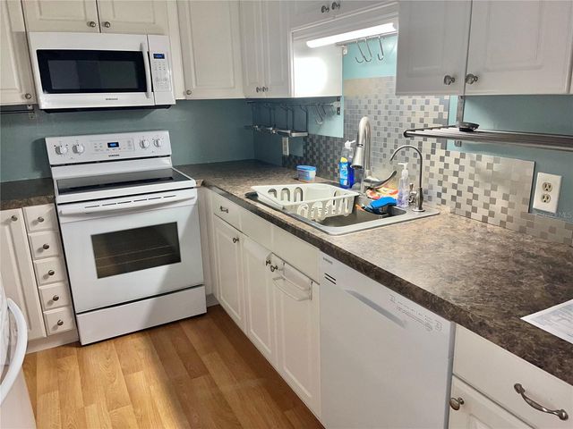 503 S VENICE BOULEVARD, Venice, FL 34293
