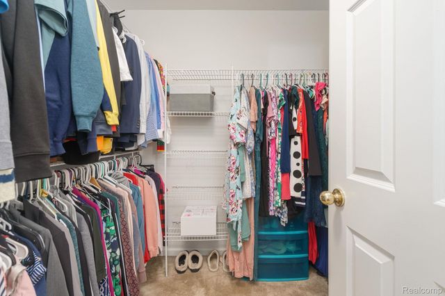 8925 El Dorado Drive, White Lake Charter Township, MI 48386