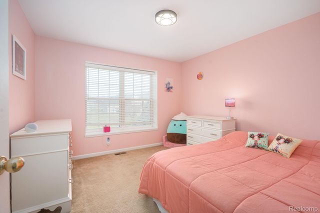 8925 El Dorado Drive, White Lake Charter Township, MI 48386