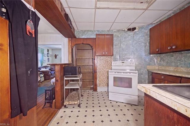 1534 Halstead AVE, Norfolk, VA 23502