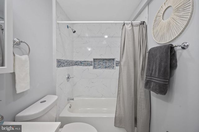 511 RIVERSIDE DR, Baltimore, MD 21221