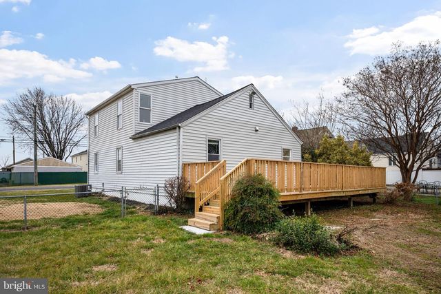 511 RIVERSIDE DR, Baltimore, MD 21221