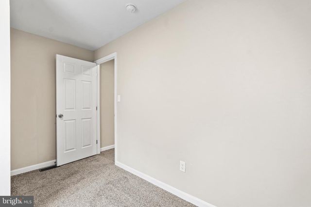 48 FAIRGROUND AVE, Hagerstown, MD 21740