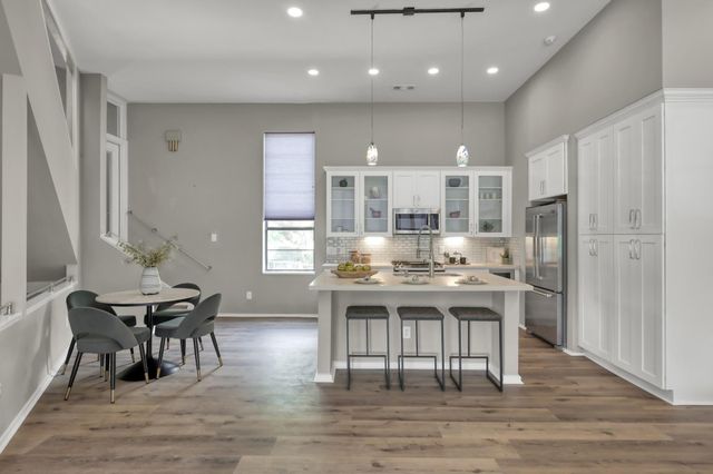 1221 Missouri Street 3, Houston, TX 77006