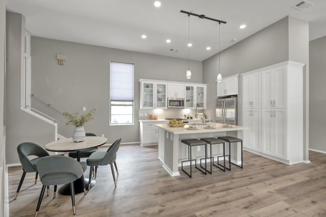 1221 Missouri Street 3, Houston, TX 77006