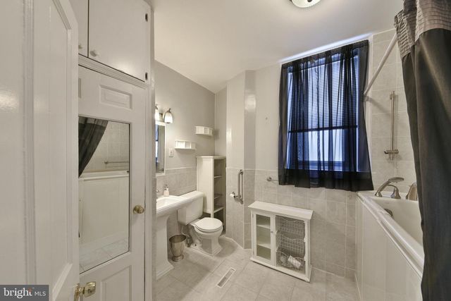 5331 RACE ST, Philadelphia, PA 19139