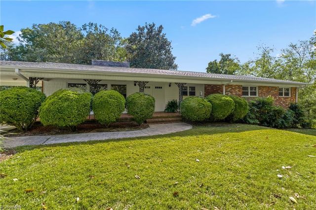 1520 Brims Grove Road, Pinnacle, NC 27043