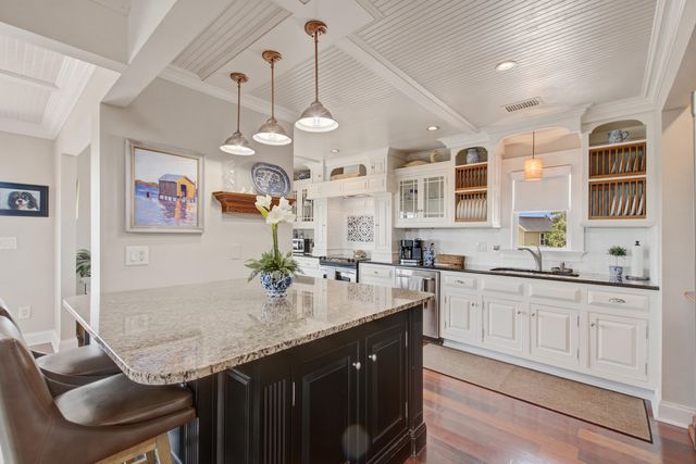 1544 Barquentine Drive, Mount Pleasant, SC 29464