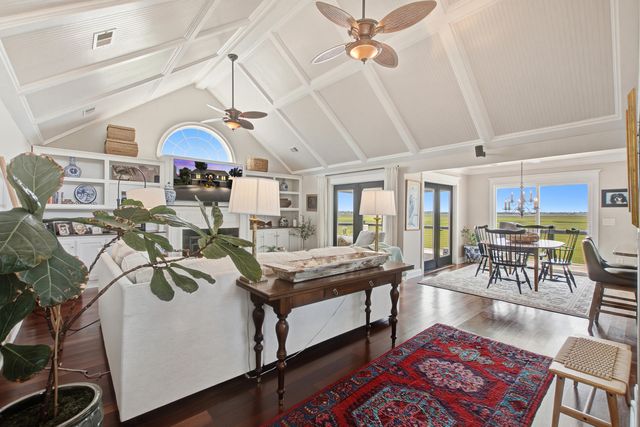 1544 Barquentine Drive, Mount Pleasant, SC 29464