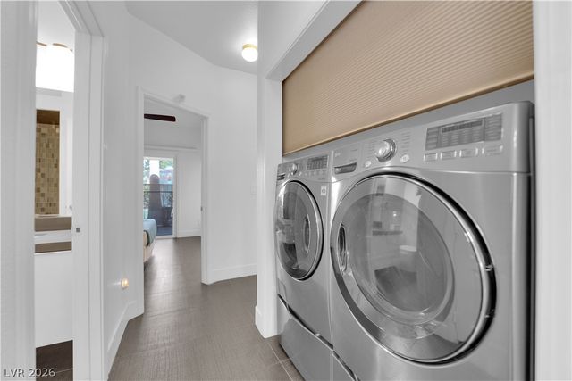 5916 Sunlight Garden Way, Las Vegas, NV 89118