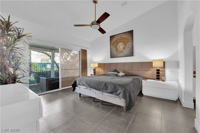 5916 Sunlight Garden Way, Las Vegas, NV 89118