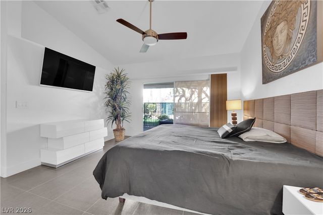 5916 Sunlight Garden Way, Las Vegas, NV 89118