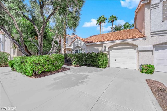 5916 Sunlight Garden Way, Las Vegas, NV 89118