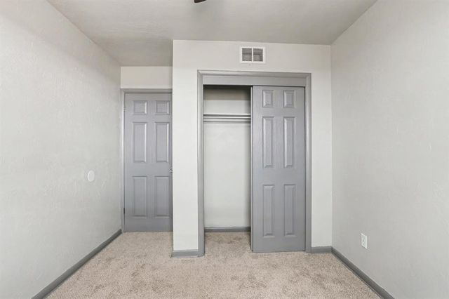 4804 Park Vista Drive, Del City, OK 73115