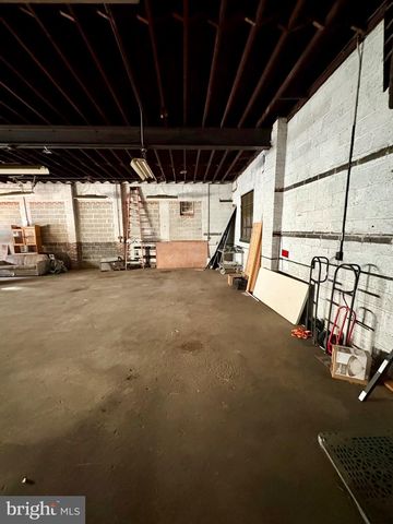 62 BROAD ST N, Penns Grove, NJ 08069