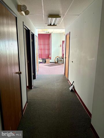 62 BROAD ST N, Penns Grove, NJ 08069