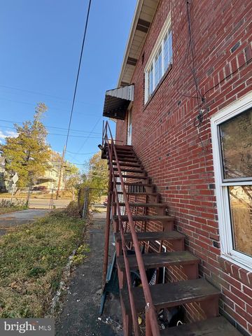 62 BROAD ST N, Penns Grove, NJ 08069