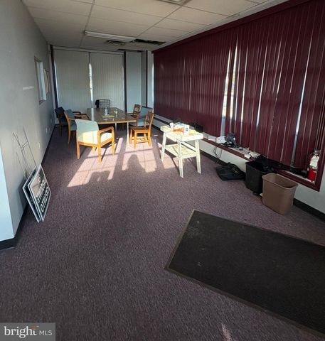 62 BROAD ST N, Penns Grove, NJ 08069