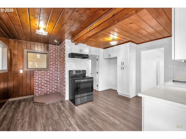 2707 Se 115TH Ave, Portland, OR 97266