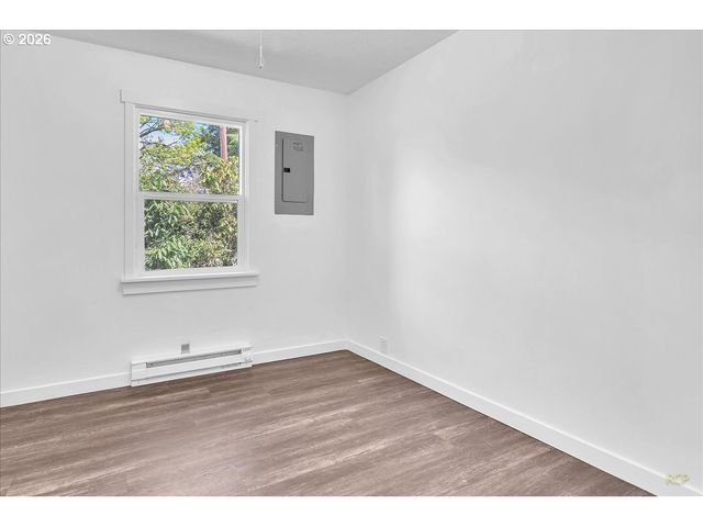 2707 Se 115TH Ave, Portland, OR 97266