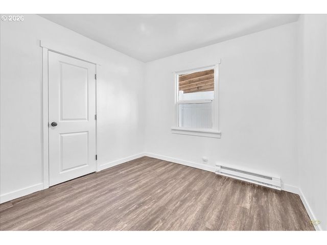 2707 Se 115TH Ave, Portland, OR 97266