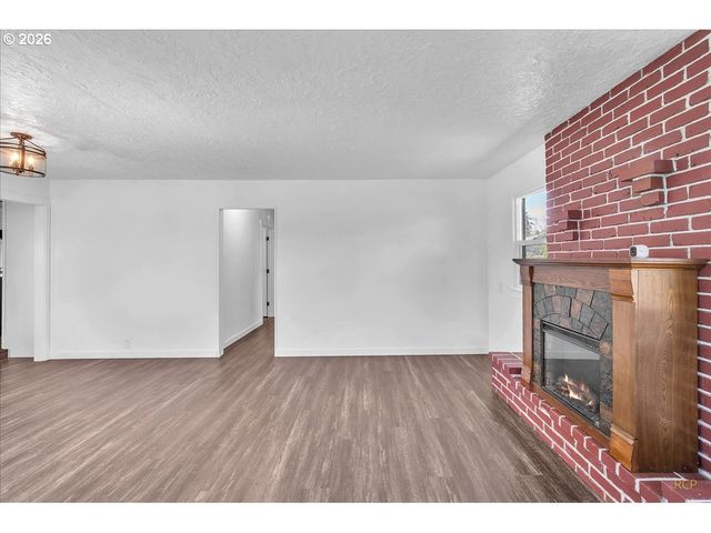 2707 Se 115TH Ave, Portland, OR 97266
