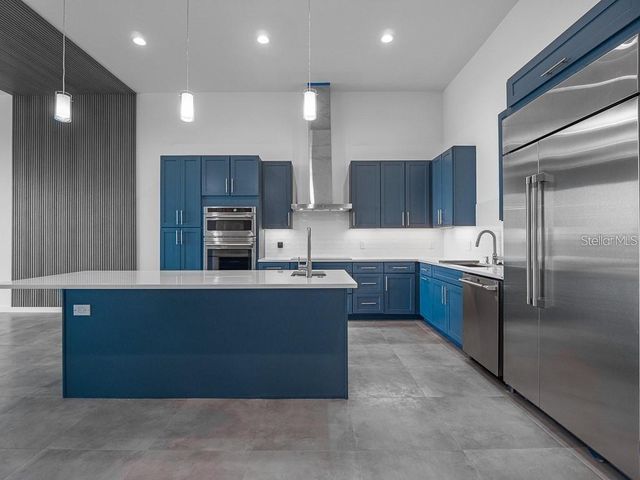 920 N OSCEOLA AVENUE 801, Clearwater, FL 33755