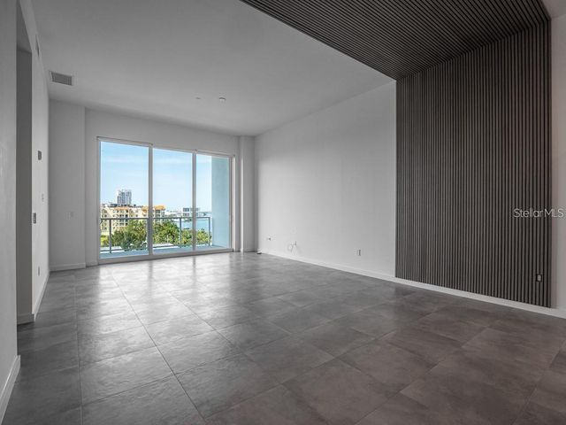 920 N OSCEOLA AVENUE 801, Clearwater, FL 33755