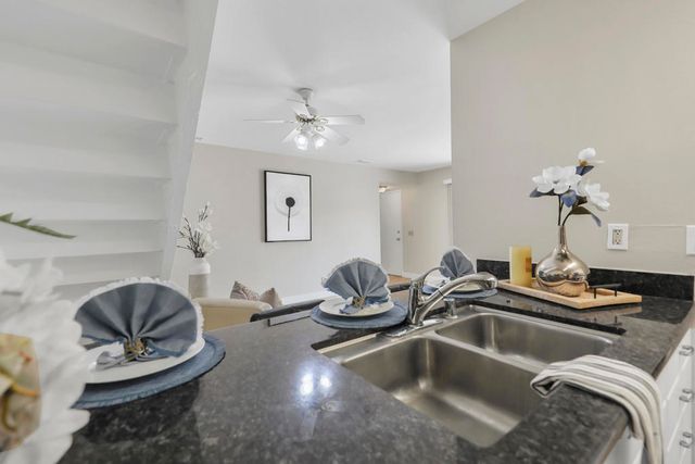 74237 Catalina Way, Palm Desert, CA 92260