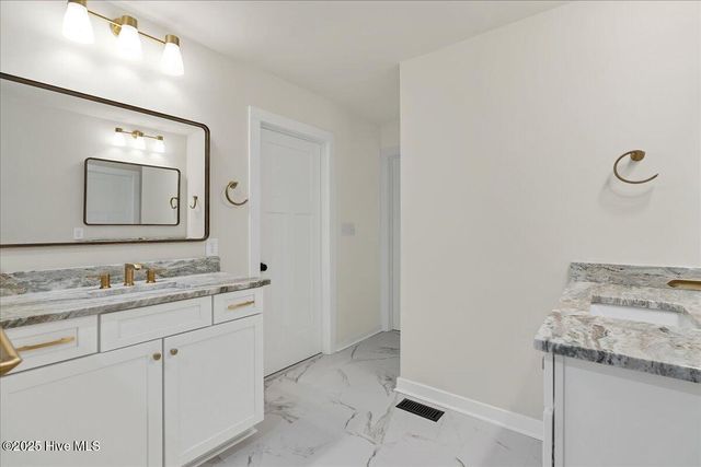 420 S Ashe Street, Southern Pines, NC 28387