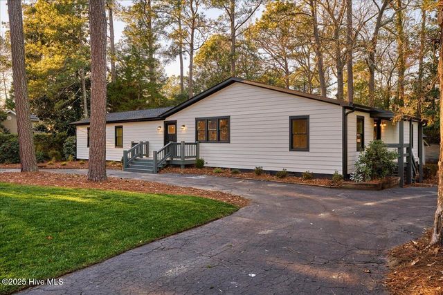 420 S Ashe Street, Southern Pines, NC 28387
