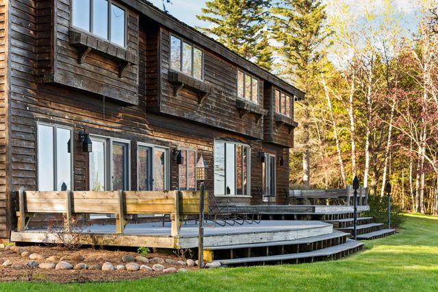 12150 N Seven Pines Road, Leelanau Twp, MI 49670