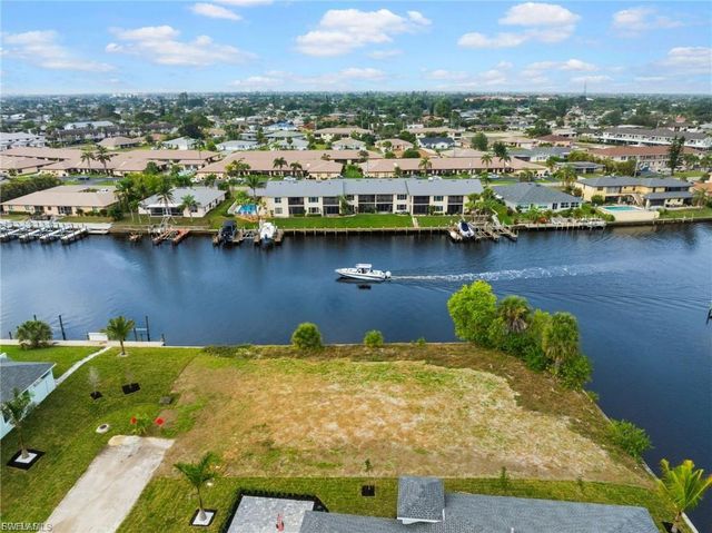 1101 SE 38th ST, Cape Coral, FL 33904