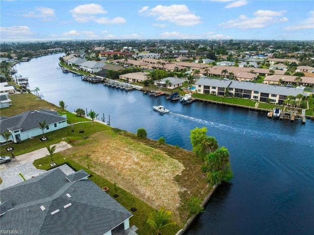 1101 SE 38th ST, Cape Coral, FL 33904