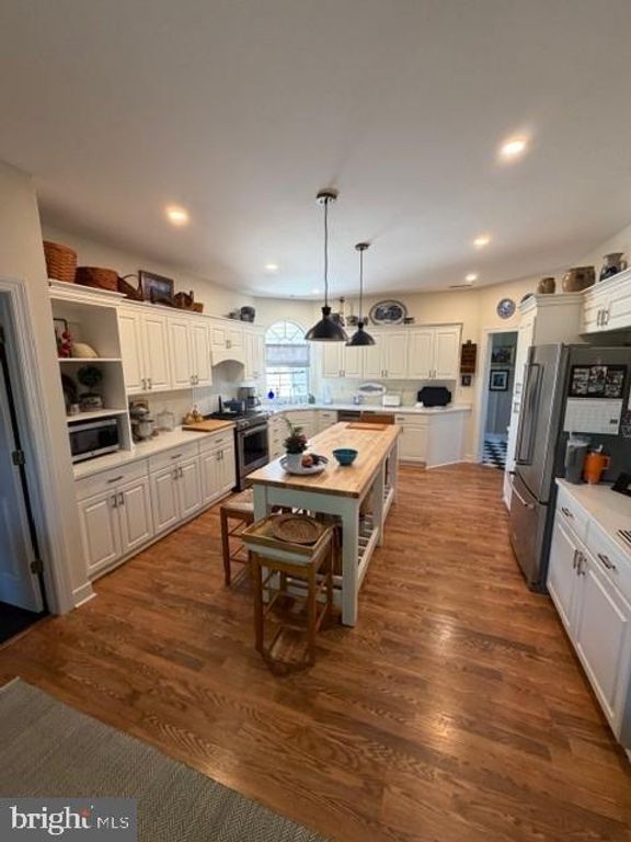 Image 7 of property listing at 28504 CLUBHOUSE DR, Easton, MD 21601